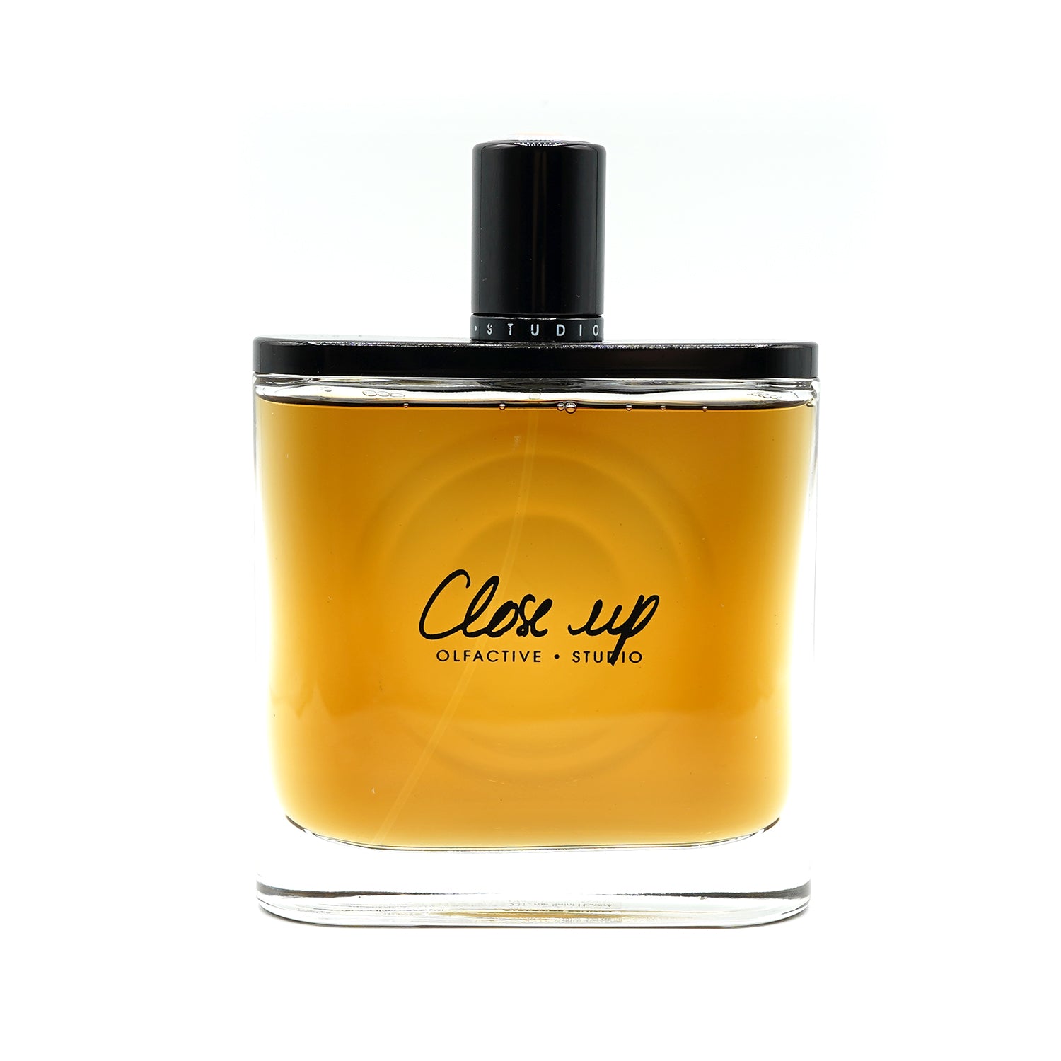 Studio Olfattivo | Primo piano <tc>Decantazione</tc>